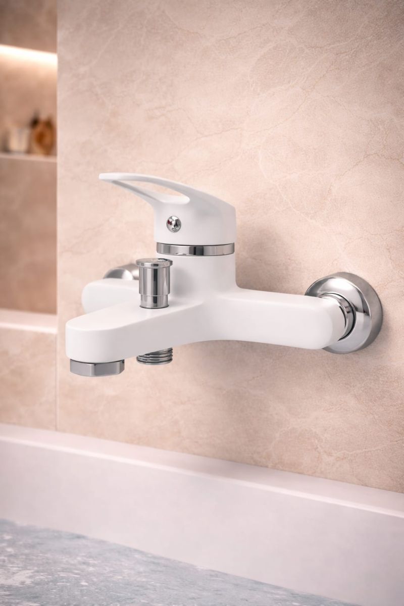 Beyaz Krom Banyo Bataryası